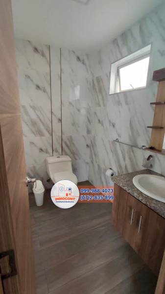 C1260 Hermosa casa de venta, con amplia área verde